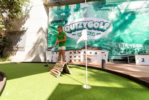 ORGANISE A MINIGOLF TOURNAMENT QUIZYGOLF